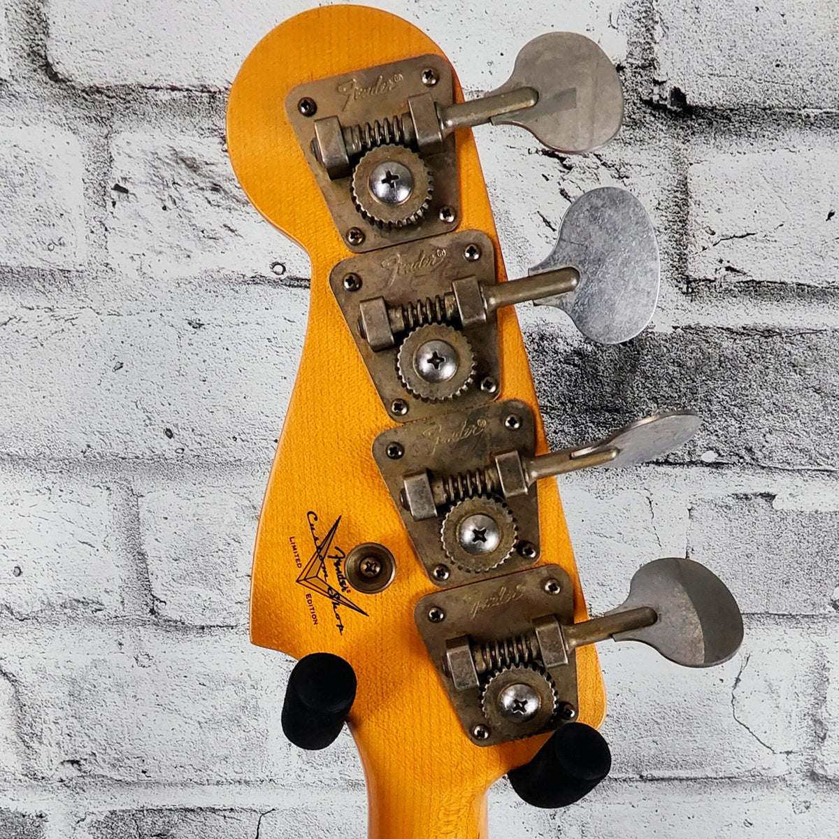 Fender Custom Shop Limited Edition P Bass Special Journeyman Relic, Rosewood Fingerboard, Aged Dakota Red