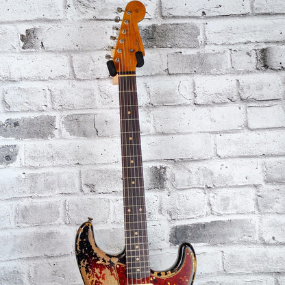 Fender Custom Shop Limited Edition Roasted ’61 Strat Super Heavy Relic, Flat-Lam Rosewood Fingerboard, Aged 3-Color Sunburst