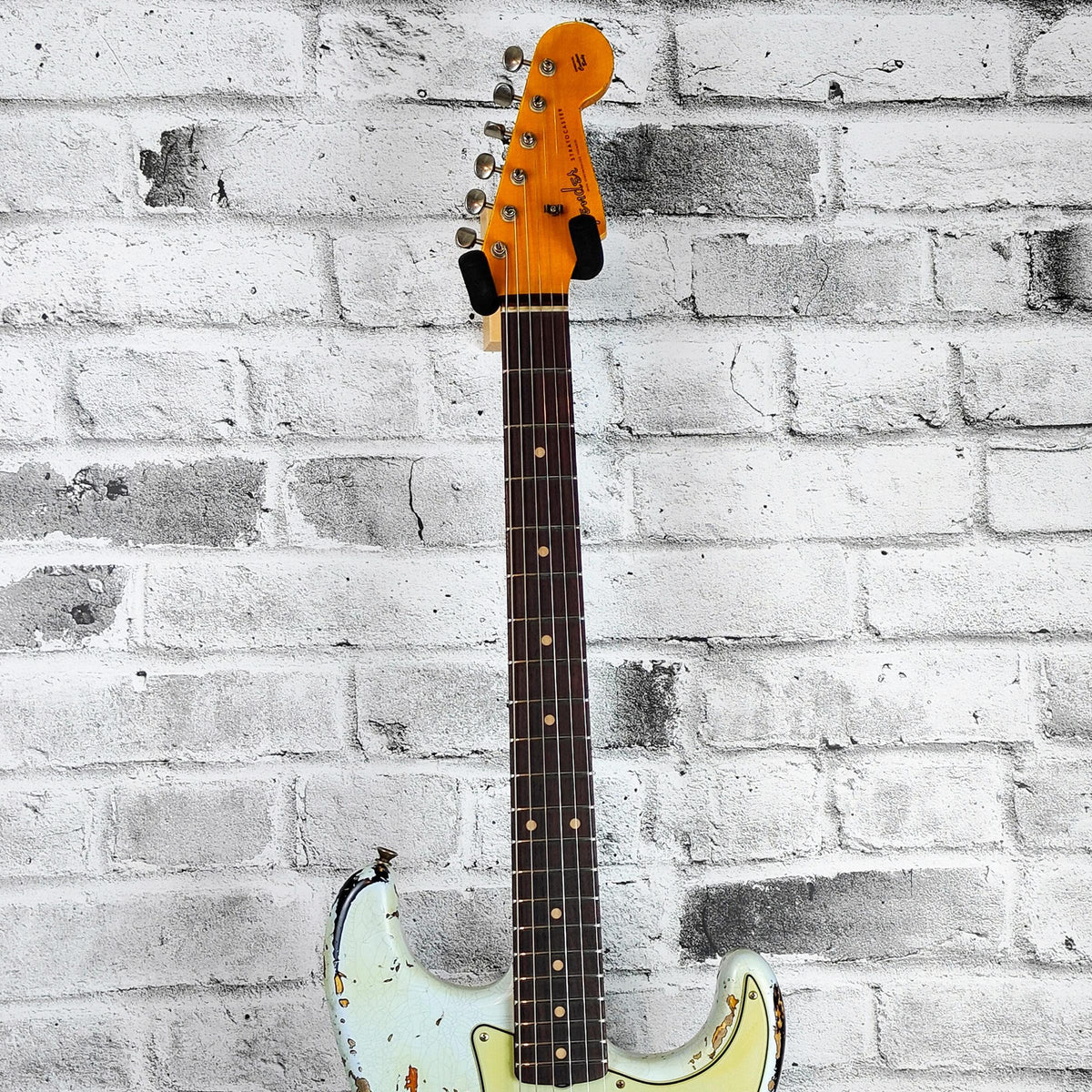 Fender Custom Shop '61 Strat Heavy Relic, Rosewood Fingerboard, Super Faded Aged Sonic Blue over 3-Color Sunburst