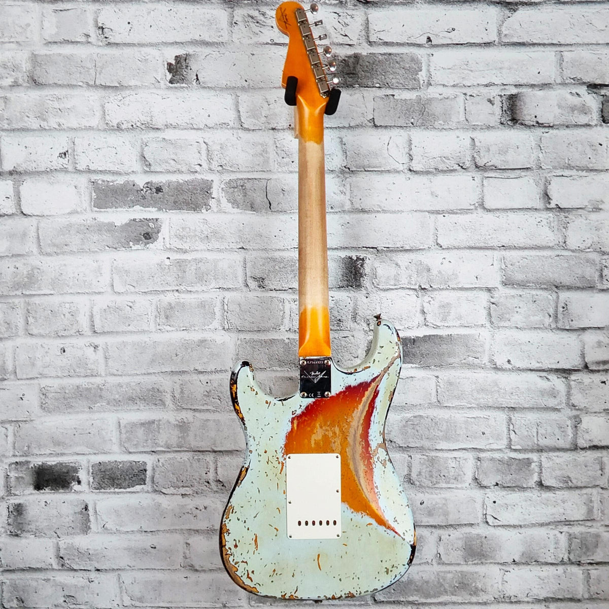 Fender Custom Shop '61 Strat Heavy Relic, Rosewood Fingerboard, Super Faded Aged Sonic Blue over 3-Color Sunburst