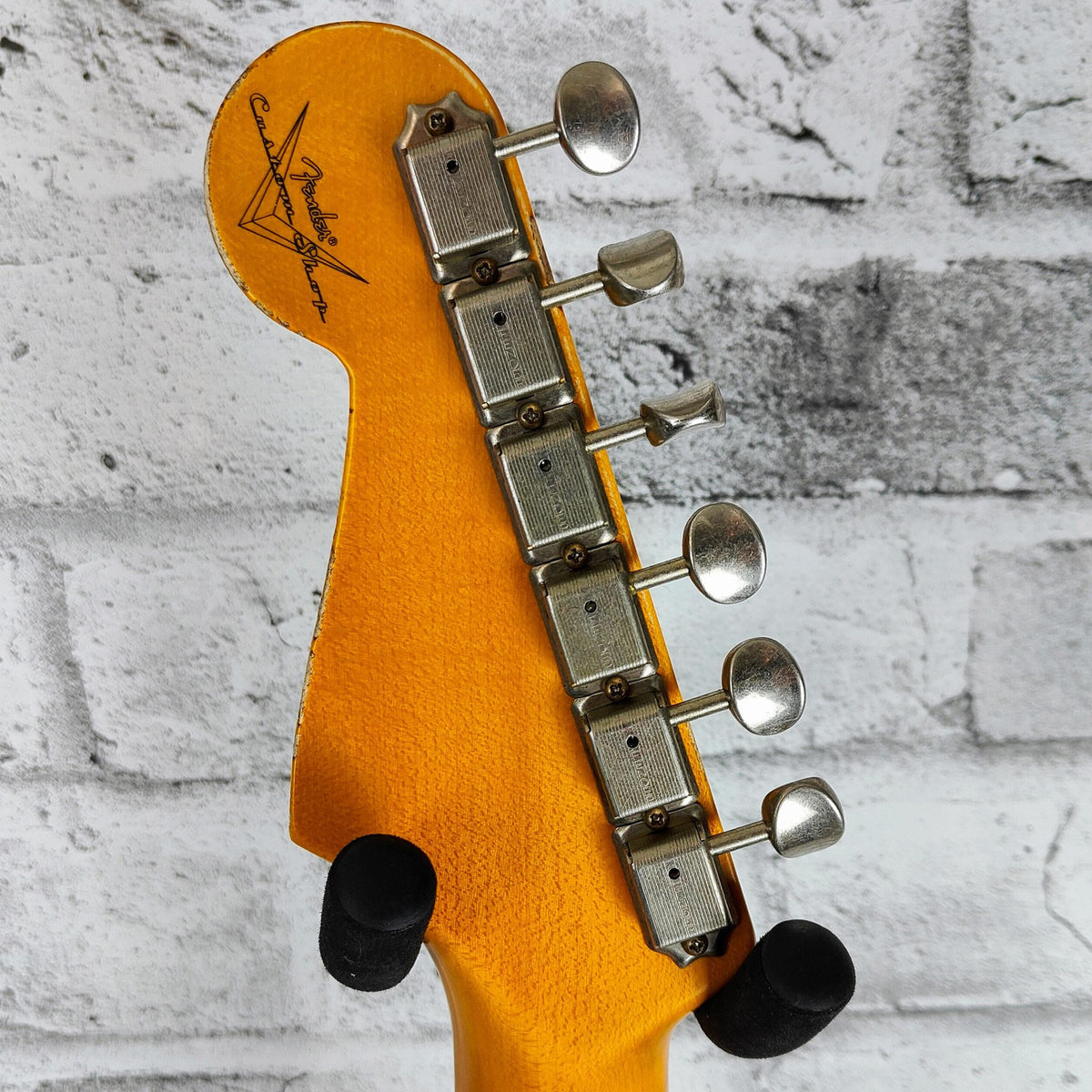 Fender Custom Shop '61 Strat Heavy Relic, Rosewood Fingerboard, Super Faded Aged Sonic Blue over 3-Color Sunburst