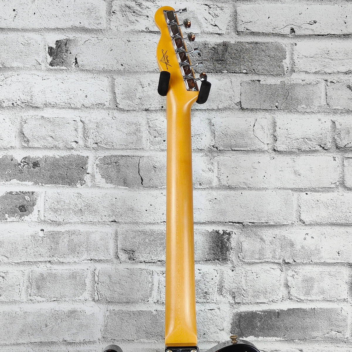 Fender Custom Shop 1968 Telecaster Thinline Journeyman Relic, Quartersawn Maple Neck, 3-Color Sunburst