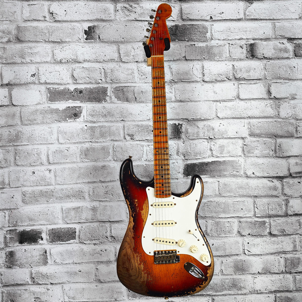 Fender Custom Shop Limited Edition Red Hot Strat Super Heavy Relic, Maple Fingerboard, Faded Aged Chocolate 3-Color Sunburst