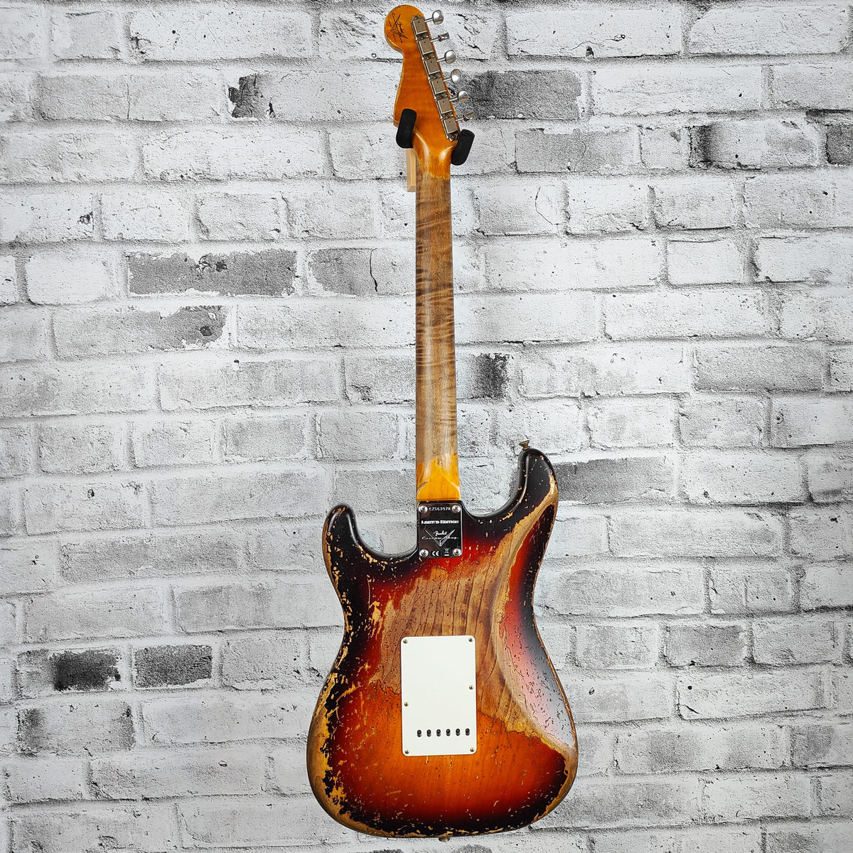 Fender Custom Shop Limited Edition Red Hot Strat Super Heavy Relic, Maple Fingerboard, Faded Aged Chocolate 3-Color Sunburst