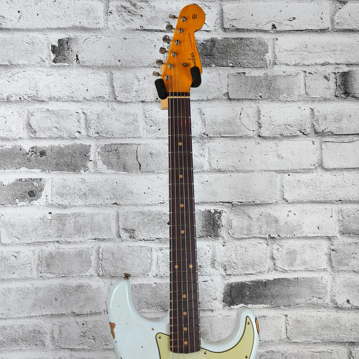 Fender Custom Shop ’61 Strat Heavy Relic, Rosewood Fingerboard, Super Faded Aged Sonic Blue over 3-Color Sunburst