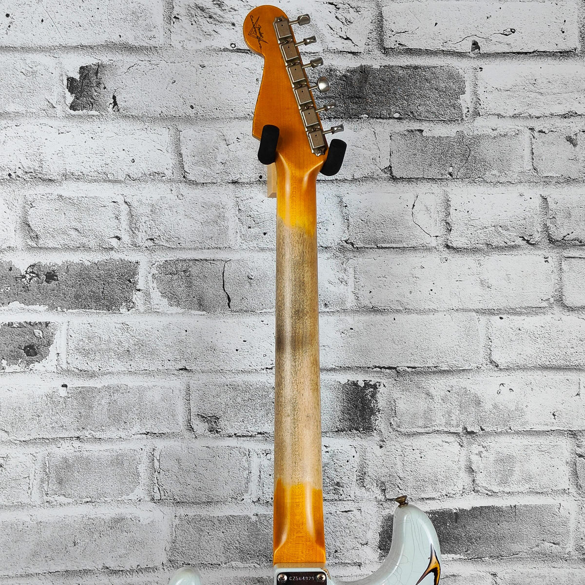 Fender Custom Shop ’61 Strat Heavy Relic, Rosewood Fingerboard, Super Faded Aged Sonic Blue over 3-Color Sunburst