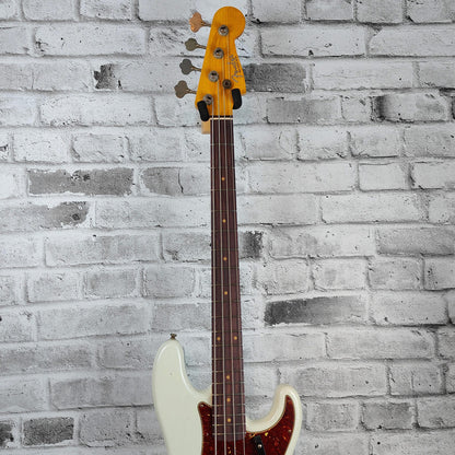 Fender Custom Shop '63 Precision Bass Journeyman Relic, Rosewood Fingerboard, Aged Olympic White