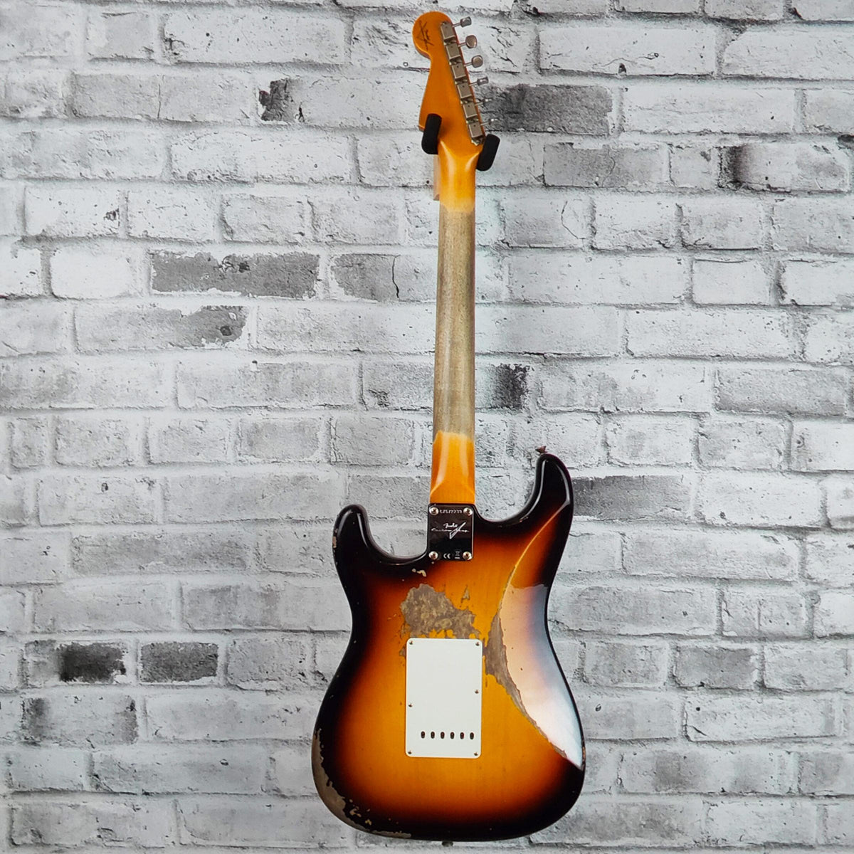 Fender Custom Shop '61 Stratocaster Heavy Relic, Rosewood Fingerboard, Super Faded Aged 3-Colour Sunburst