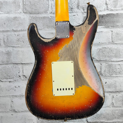 Fender Custom Shop '60 Stratocaster Ultimate Relic, Master Built by Greg Fessler, 3-Color Sunburst