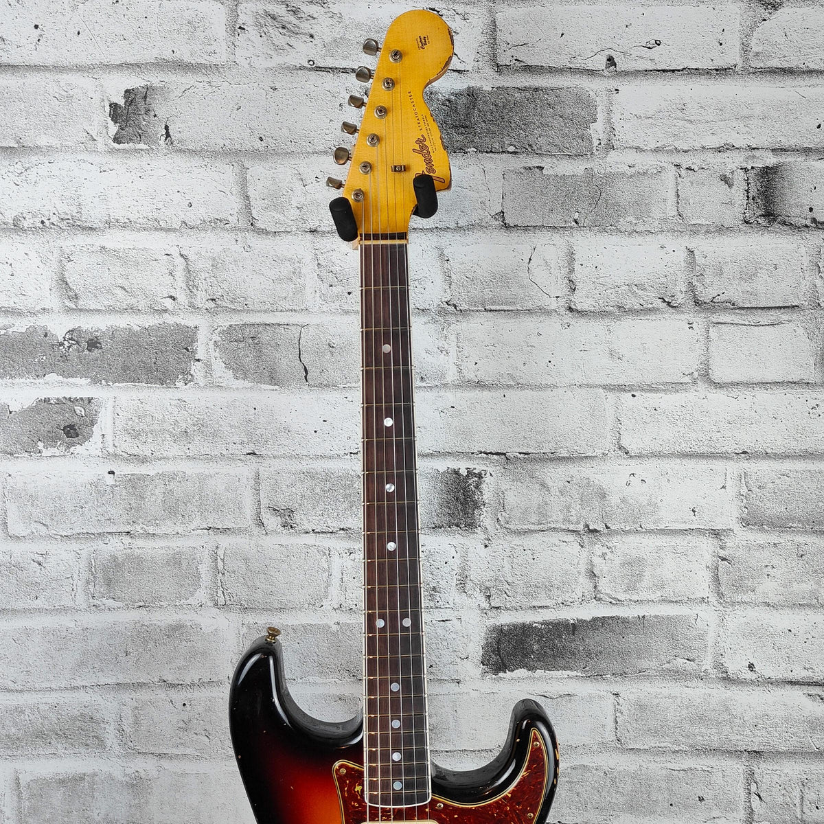 Fender Custom Shop Limited Edition HSS Stratocaster Heavy Relic, Faded Aged 3-Tone Sunburst