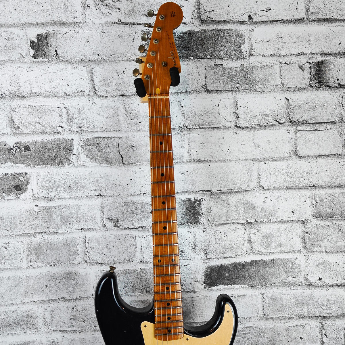 Fender Custom Shop Limited Edition 1954 Roasted Stratocaster Journeyman Relic, 1-Piece Roasted Quartersawn Maple Fingerboard, Aged Black