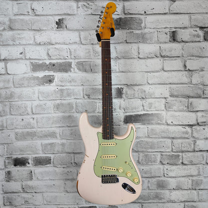 Fender Custom Shop Late 1962 Stratocaster Relic with Closet Classic Hardware, Rosewood Fingerboard, Super Faded Aged Shell Pink