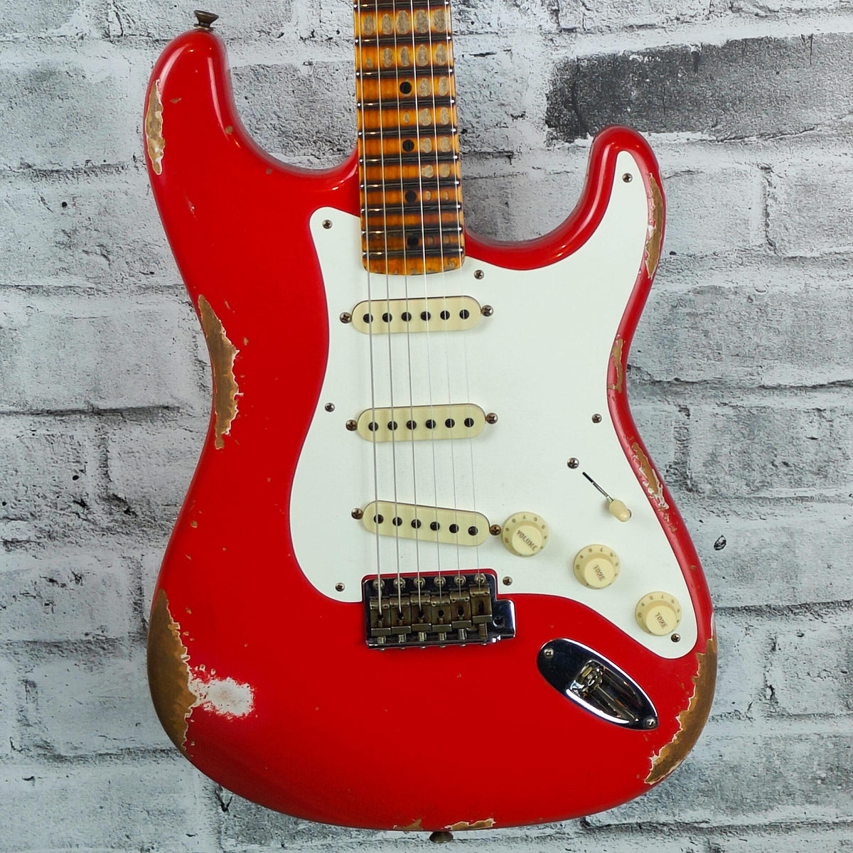 Fender Custom Shop 1957 Stratocaster Heavy Relic, 1-Piece Rift Sawn Maple Neck Fingerboard, Aged Fiesta Red