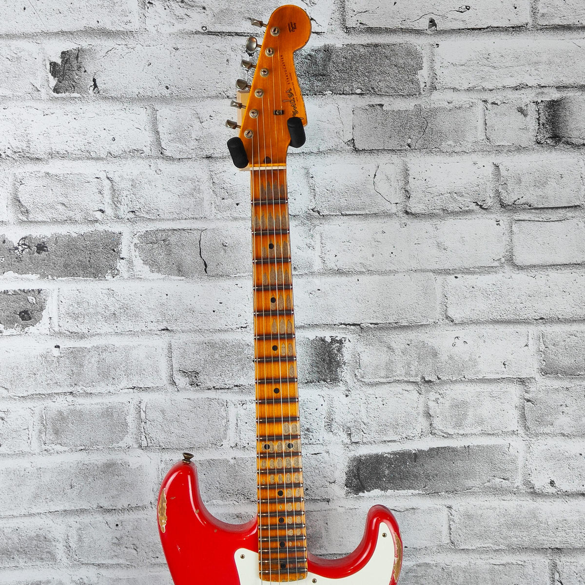 Fender Custom Shop 1957 Stratocaster Heavy Relic, 1-Piece Rift Sawn Maple Neck Fingerboard, Aged Fiesta Red