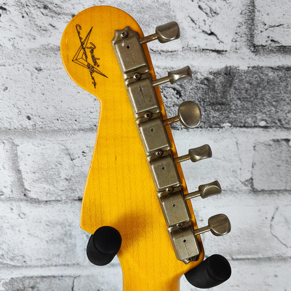 Fender Custom Shop 1959 Stratocaster Journeyman Relic, 3A Rosewood Fingerboard, Super Faded Aged Shell Pink