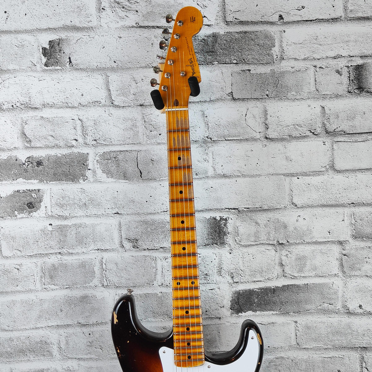 Fender Custom Shop Limited Edition Fat 1954 Stratocaster Relic with Closet Classic Hardware, 1-Piece Quartersawn Maple Neck Fingerboard, Wide-Fade Chocolate 2-Color Sunburst