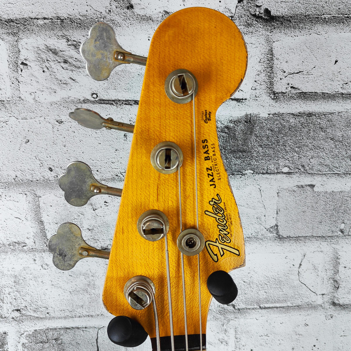 Fender Custom Shop 1961 Jazz Bass Heavy Relic, 3A Rosewood Fingerboard, 3-Color Sunburst