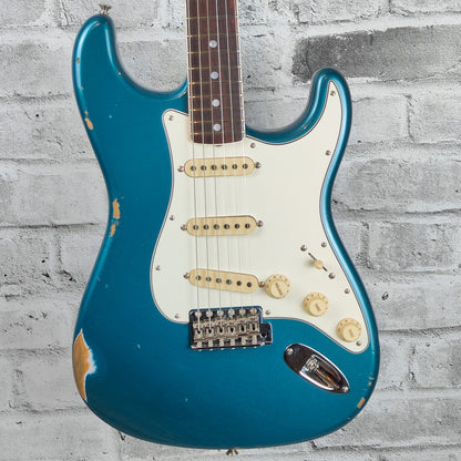 Fender Custom Shop 1967 Stratocaster Relic with Closet Classic Hardware, 3A Rosewood Fingerboard, Aged Ocean Turquoise