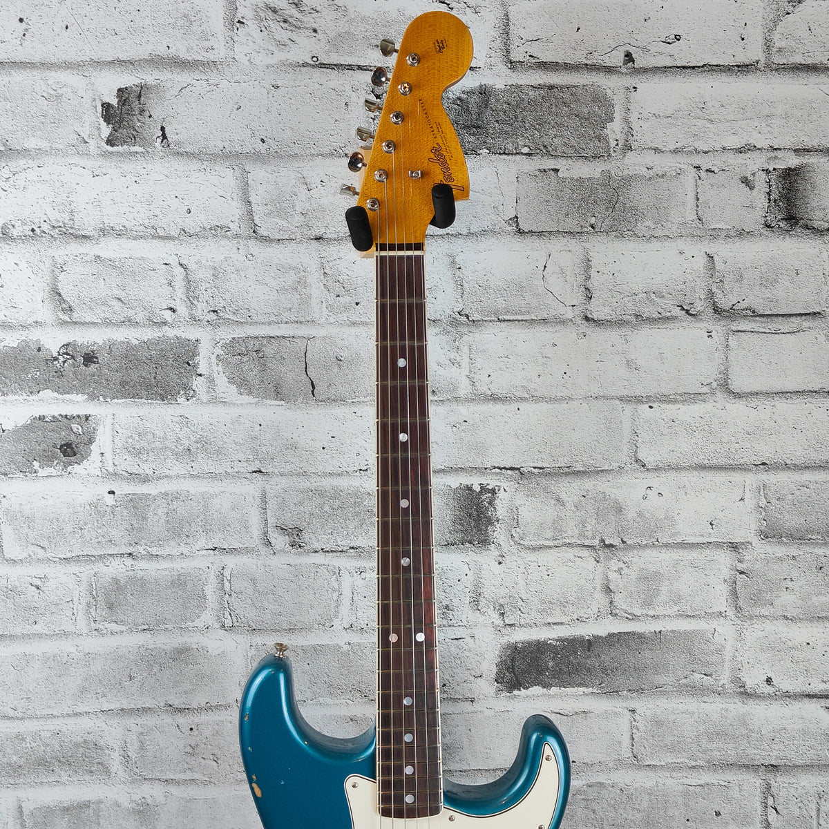Fender Custom Shop 1967 Stratocaster Relic with Closet Classic Hardware, 3A Rosewood Fingerboard, Aged Ocean Turquoise