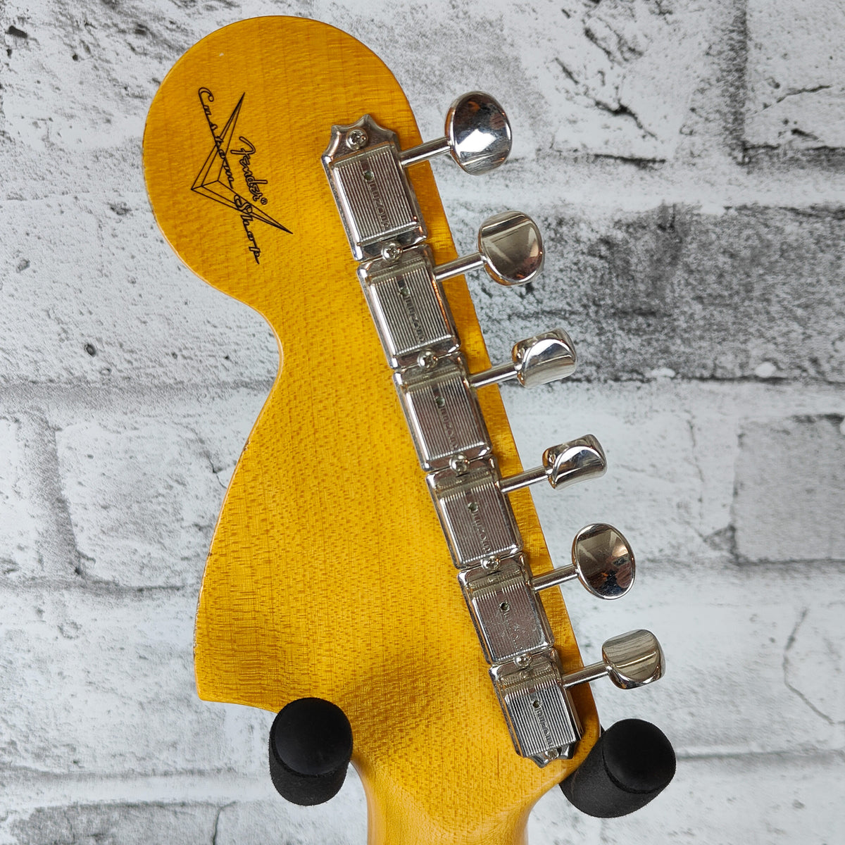 Fender Custom Shop 1967 Stratocaster Relic with Closet Classic Hardware, 3A Rosewood Fingerboard, Aged Ocean Turquoise