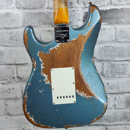 Fender Custom Shop Limited Edition Red Hot Strat Super Heavy Relic, Maple Fingerboard, Super Faded Aged Lake Placid Blue