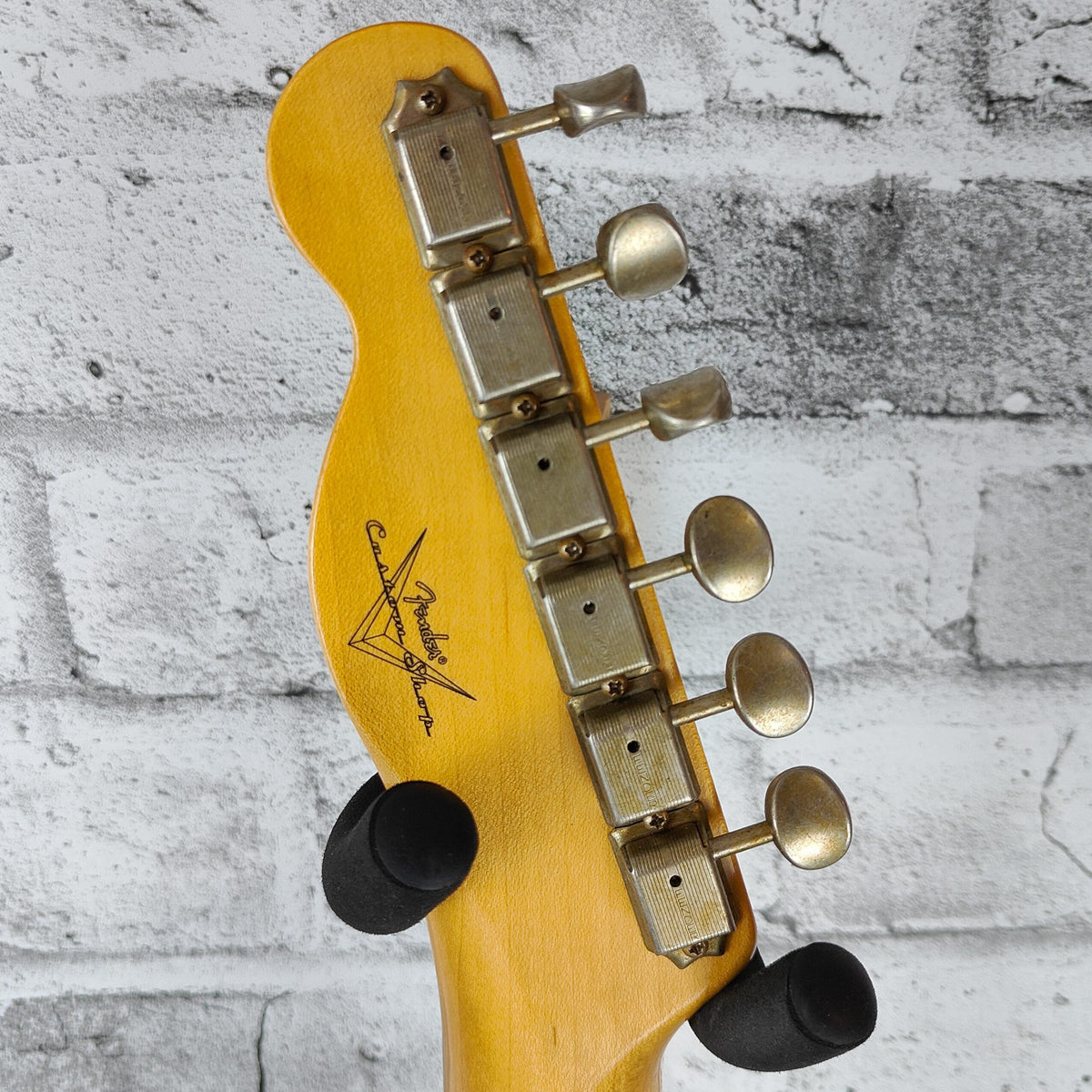 Fender Custom Shop 1954 Telecaster Journeyman Relic, 1-Piece Rift Sawn Maple Neck Fingerboard, Aged Nocaster Blonde