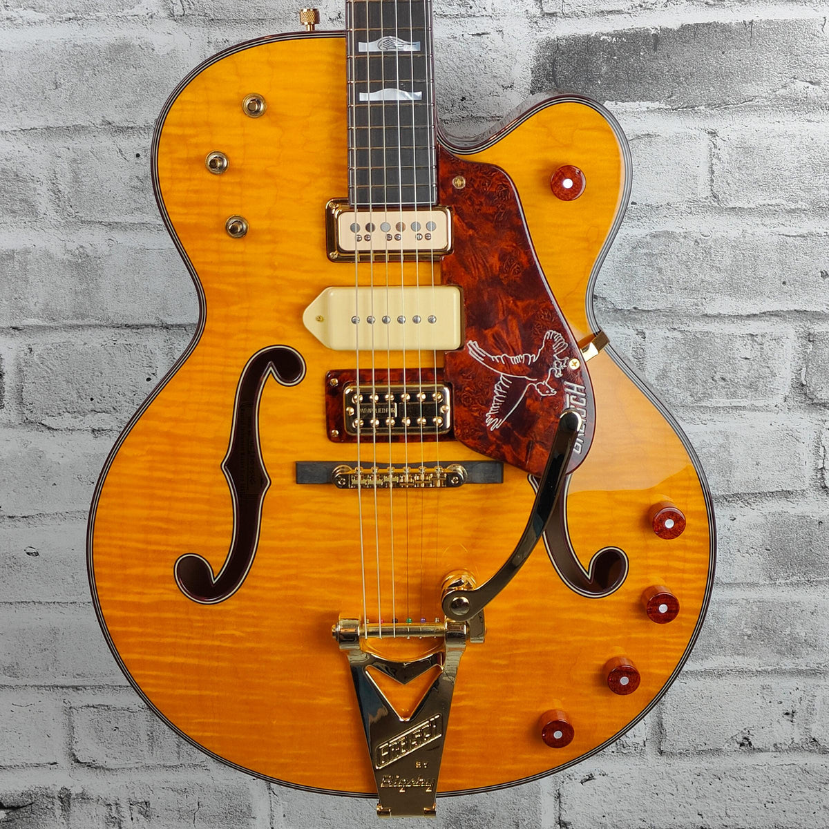 Gretsch Custom Shop Masterbuilt G6136 Falcon - NOS Amber - Exclusive One of a kind