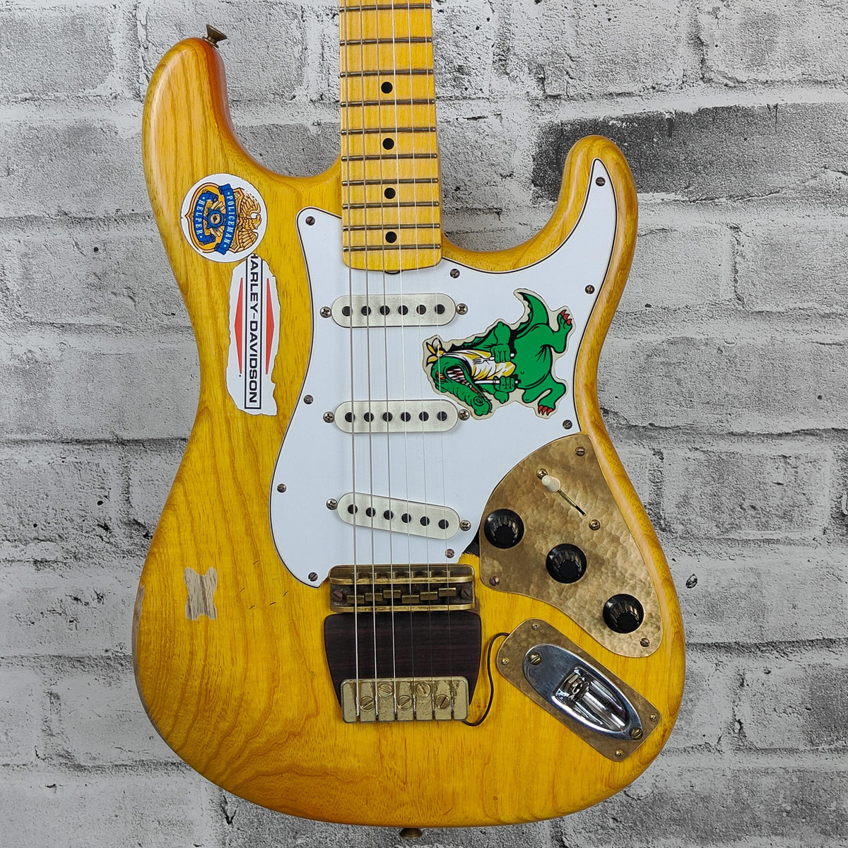 Fender Custom Shop Master Built Jerry Garcia Alligator Strat relic, 1-piece rift sawn maple neck, aged natural