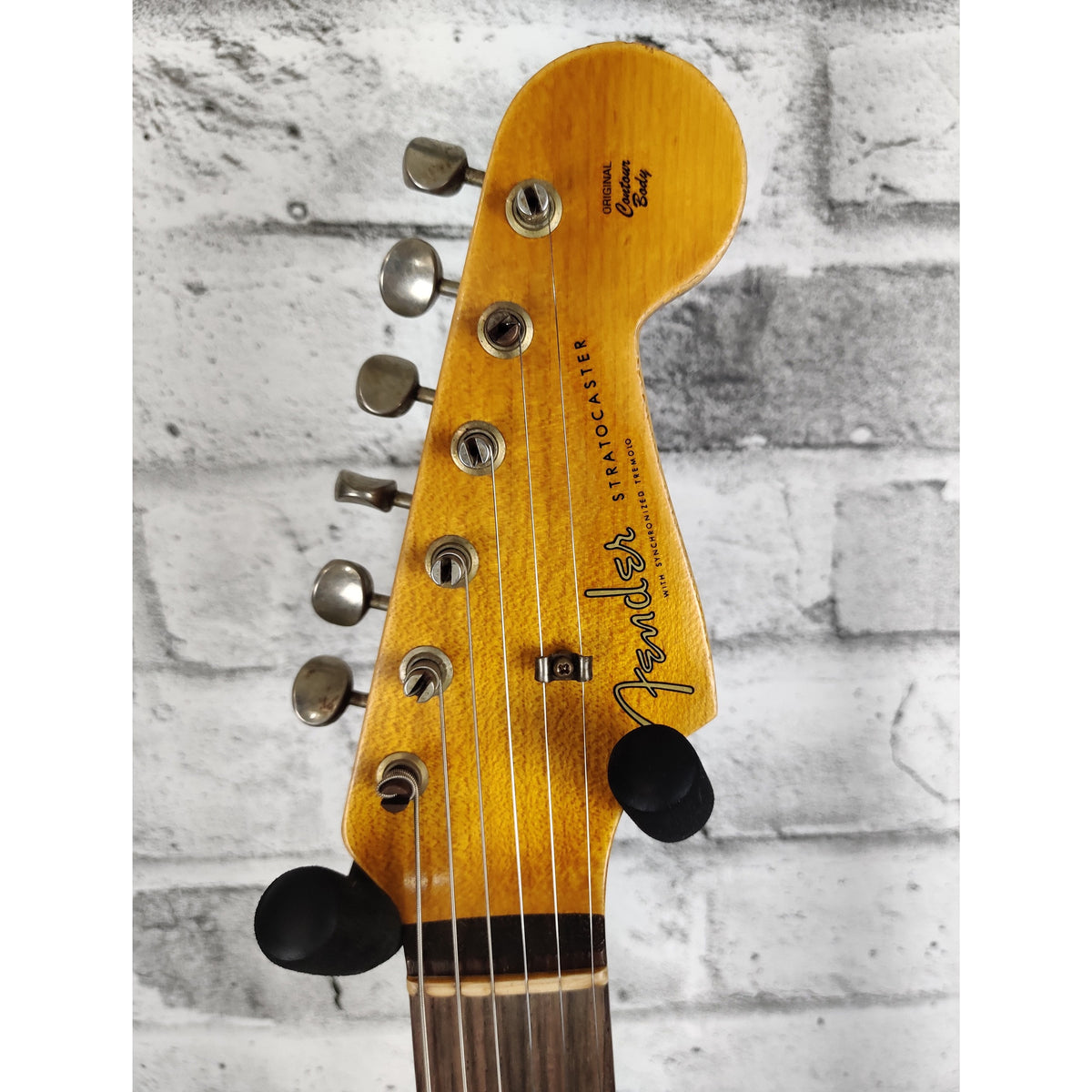 Fender 1960 Stratocaster Heavy Relic, Rosewood Fingerboard - Faded Aged 3-Color Sunburst