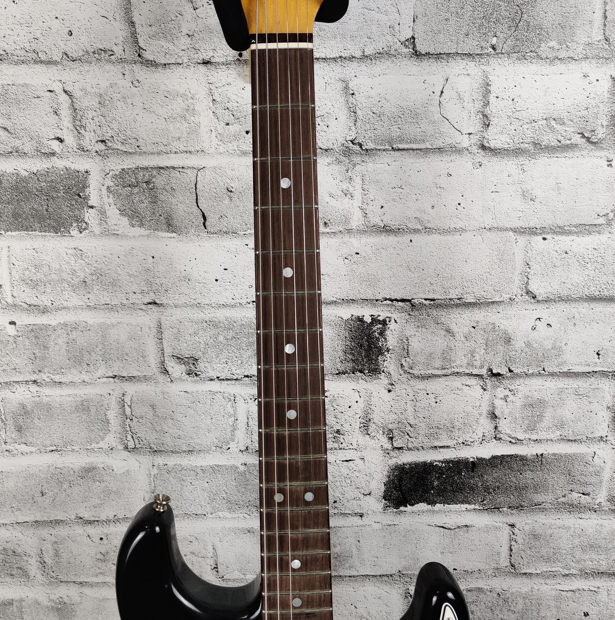 Fender 1970 Stratocaster Journeyman Relic, Rosewood Fingerboard - Faded 3-Color Sunburst