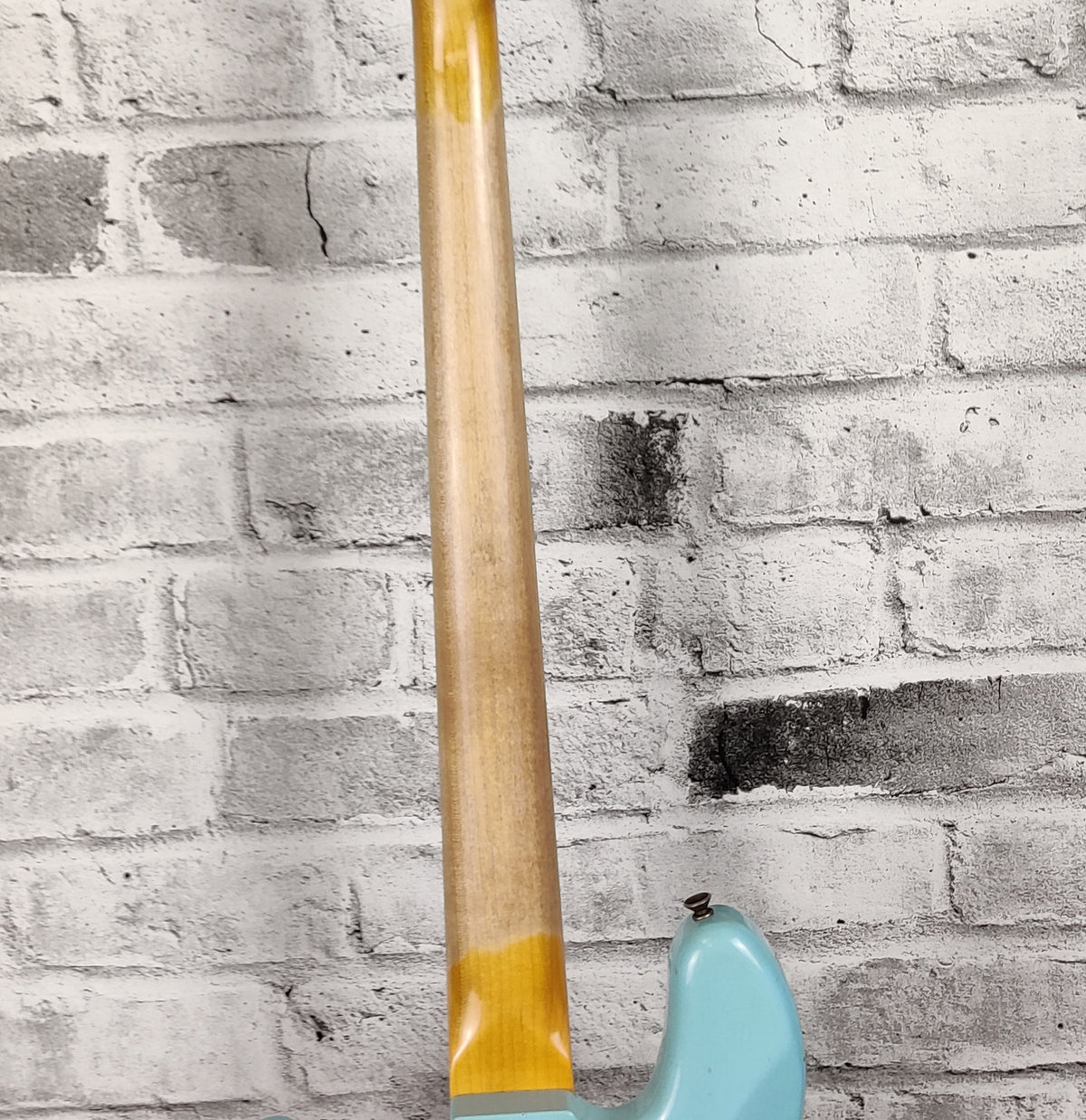 Fender Custom Shop 1966 Jazz Bass Journeyman Relic, Round-Laminated Rosewood Fingerboard - Aged Daphne Blue