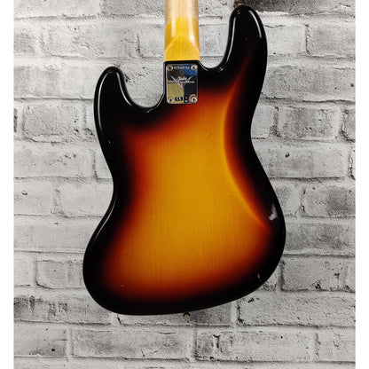 Fender Custom Shop 1966 Jazz Bass Journeyman Relic, Round-Laminated Rosewood Fingerboard - 3-Color Sunburst