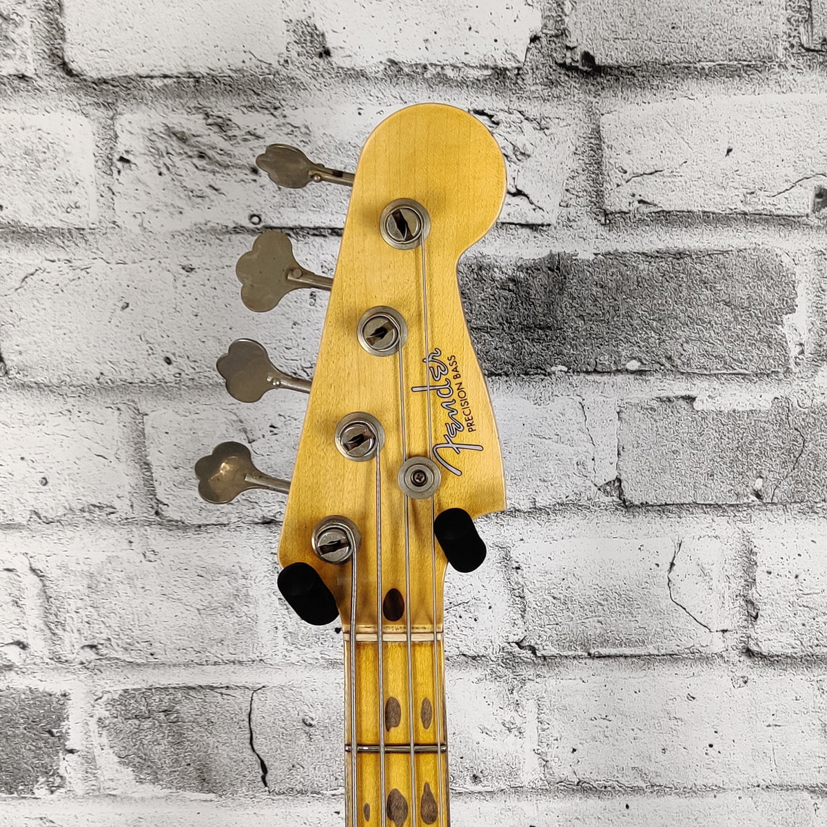 Fender 1957 Precision Bass Journeyman Relic, Maple Fingerboard - Wide-Fade 2-Color Sunburst