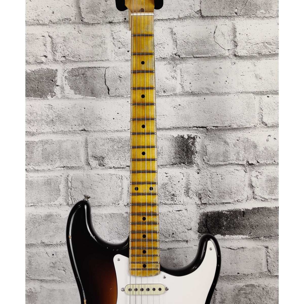 Fender 1956 Stratocaster Relic, Maple Fingerboard, Faded Aged 2-Color Sunburst