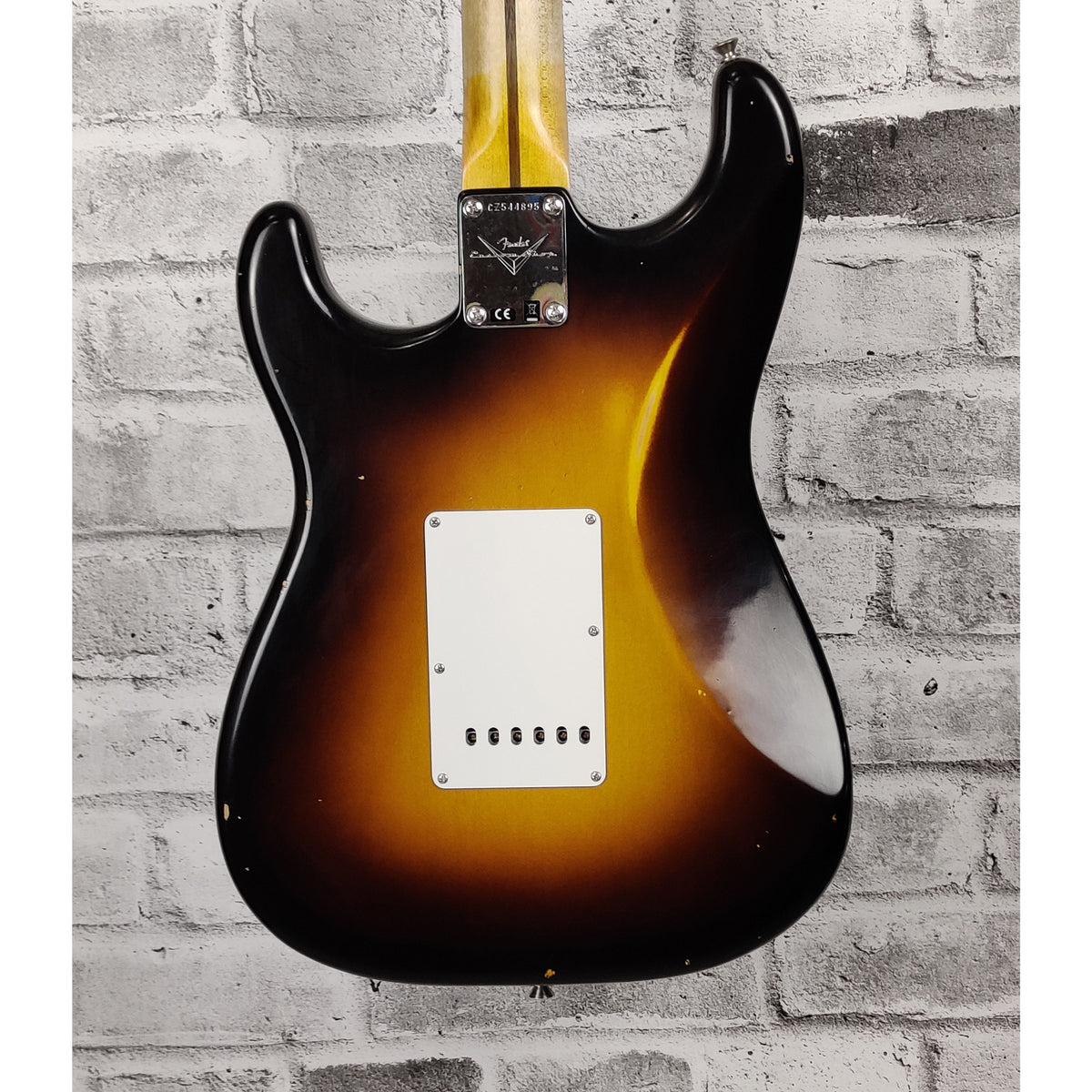 Fender 1956 Stratocaster Relic, Maple Fingerboard, Faded Aged 2-Color Sunburst