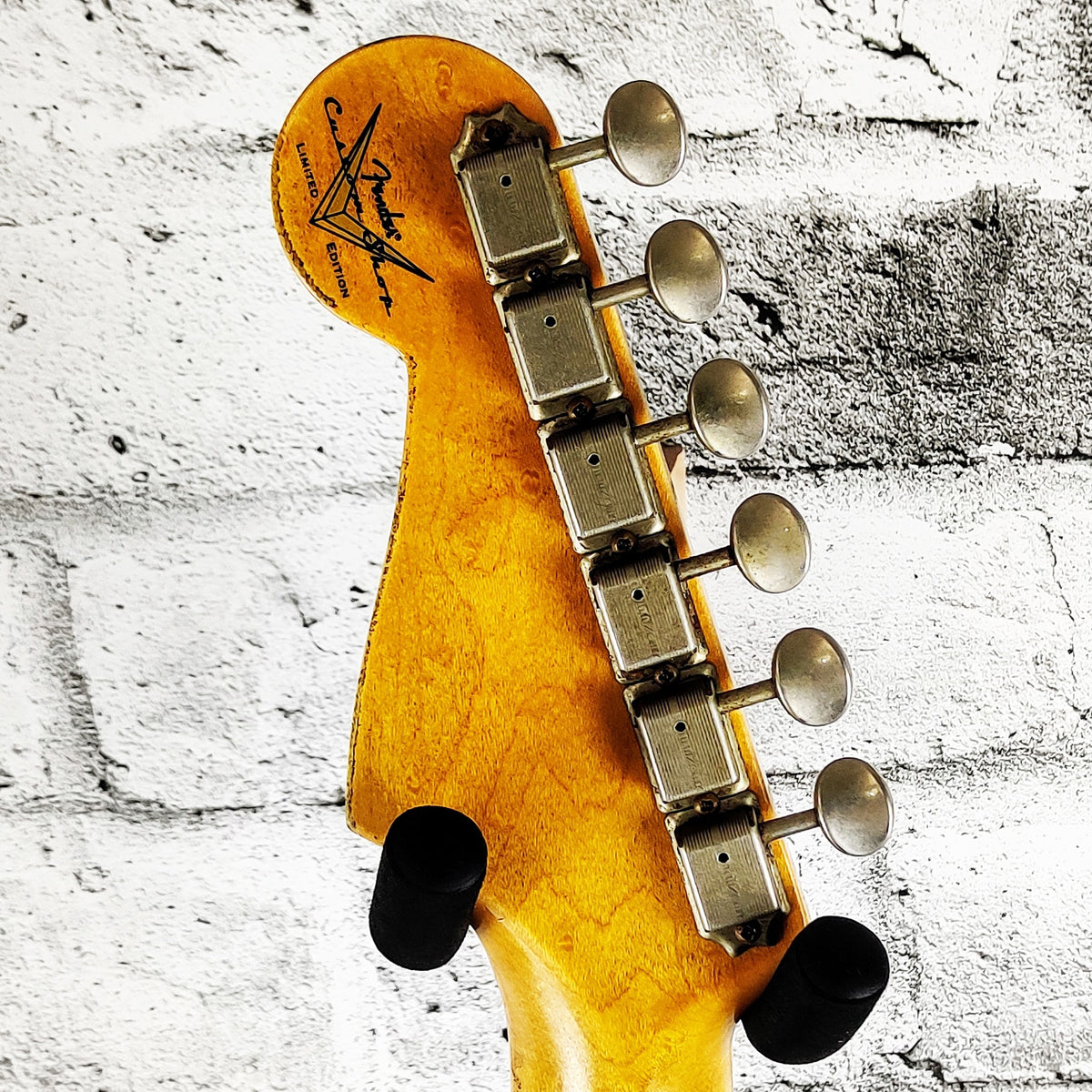 Fender Custom Shop Ltd Tomatillo Stratocaster Relic - Super Faded Aged Tahitian Coral