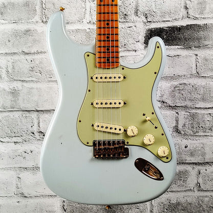 Fender Limited Edition '62 Bone Tone Stratocaster Journeyman Relic, Maple Fingerboard - Super Faded Aged Sonic Blue