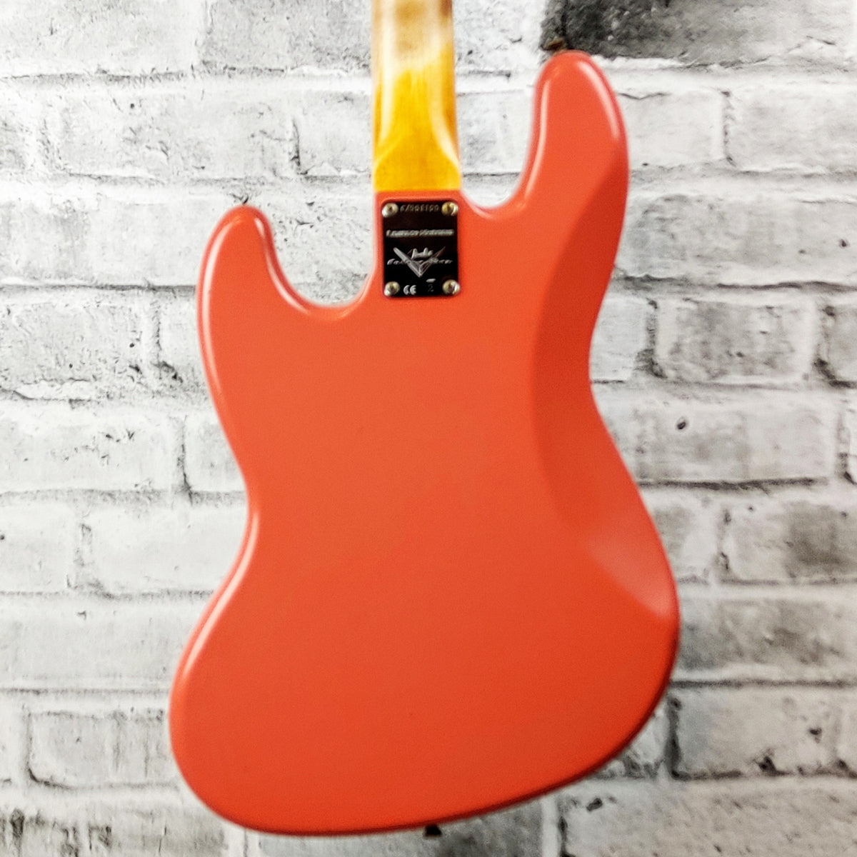 Fender Custom Shop S20 Limited Edition 64 Jazz Bass Journeyman Relic - Super Faded Aged Tahitian Coral