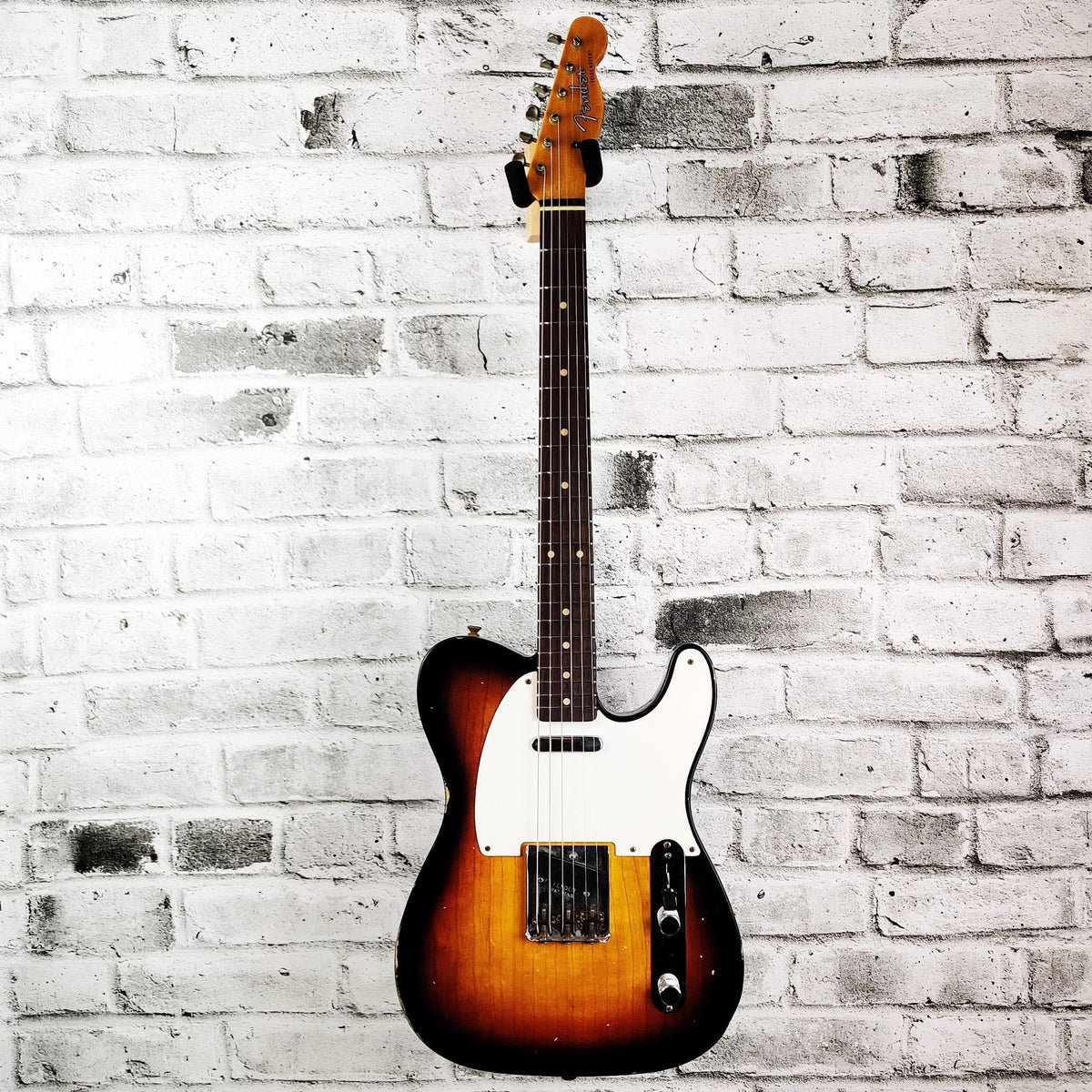 Fender Custom Shop 1960 Telecaster Relic, Rosewood Fingerboard - Faded Aged 3-Color Sunburst