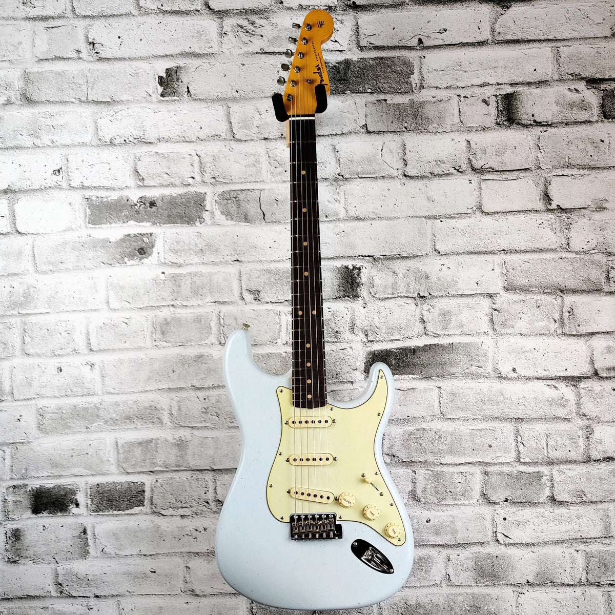 Fender Custom Shop 1963 Stratocaster Journeyman Relic with Closet Classic Hardware, Rosewood Fingerboard - Super Faded Aged Sonic Blue