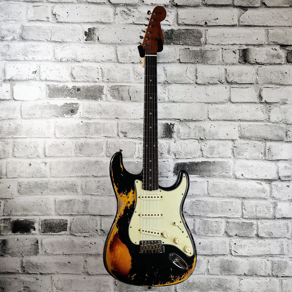 Fender Custom Shop Limited Edition 60/63 Stratocaster Electric Guitar Heavy Relic - Aged Black over 3-Tone Sunburst