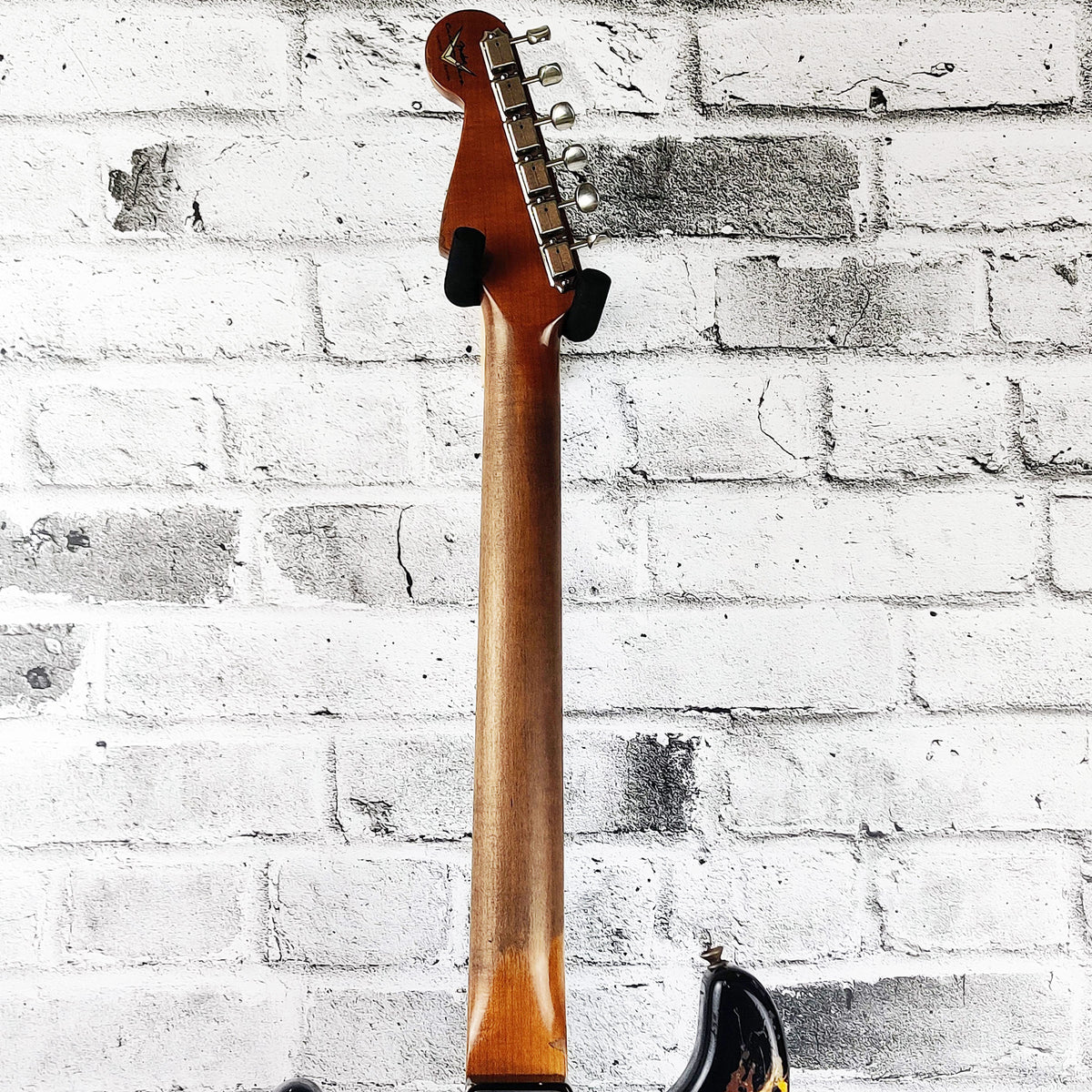 Fender Custom Shop Limited Edition 60/63 Stratocaster Electric Guitar Heavy Relic - Aged Black over 3-Tone Sunburst