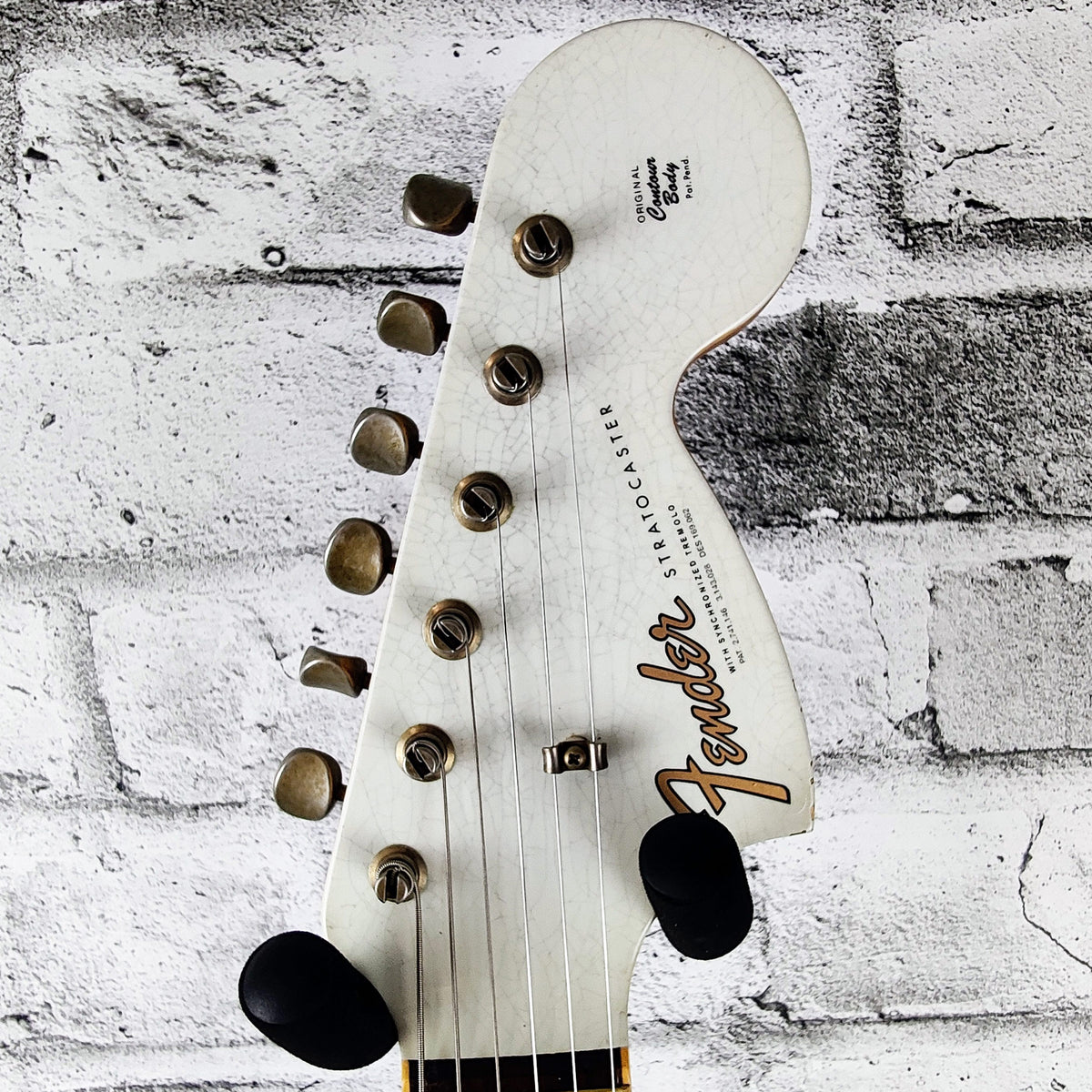 Fender Custom Shop Limited edition '67 Stratocaster Heavy Relic, Aged Olympic White over 3-Color Sunburst