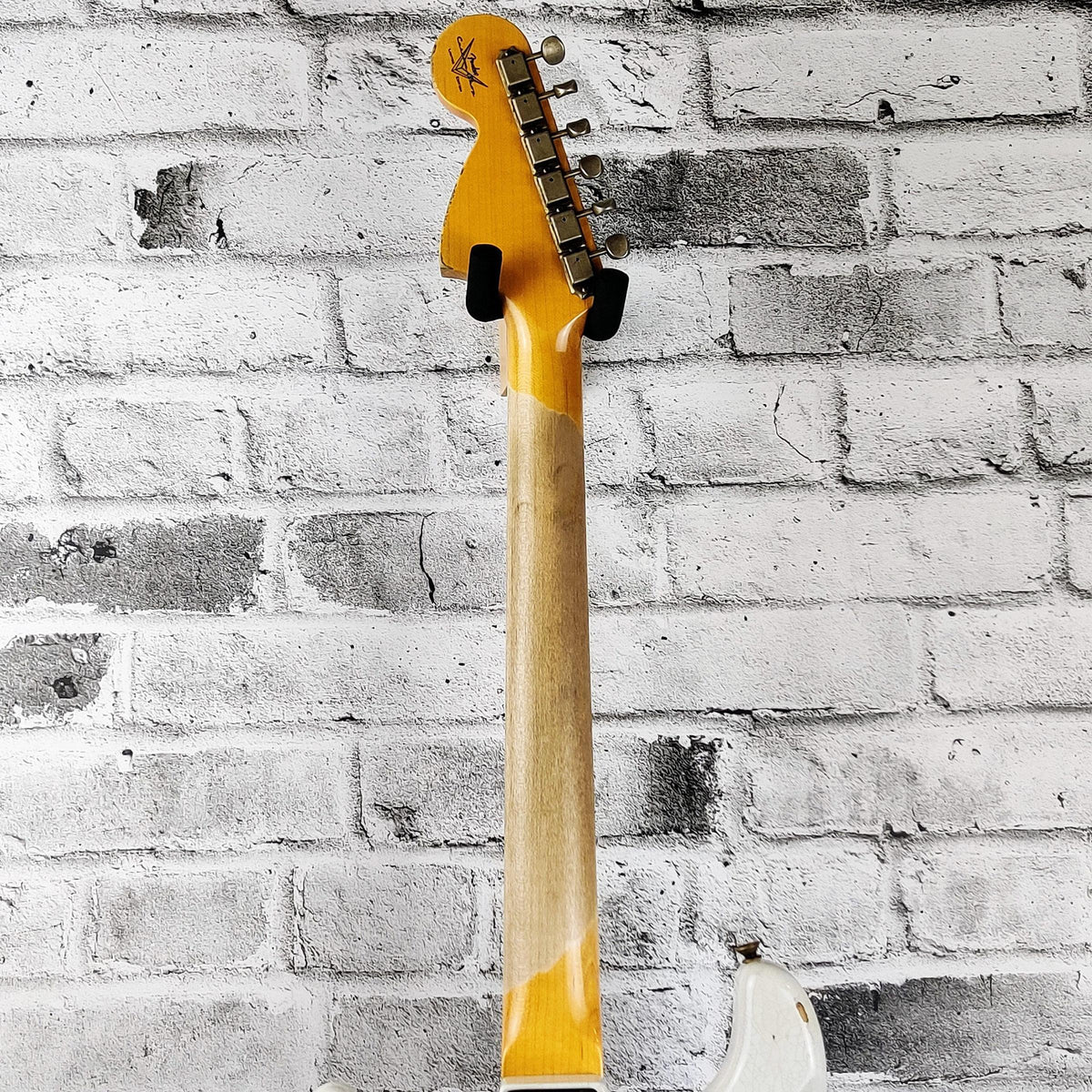 Fender Custom Shop Limited edition '67 Stratocaster Heavy Relic, Aged Olympic White over 3-Color Sunburst