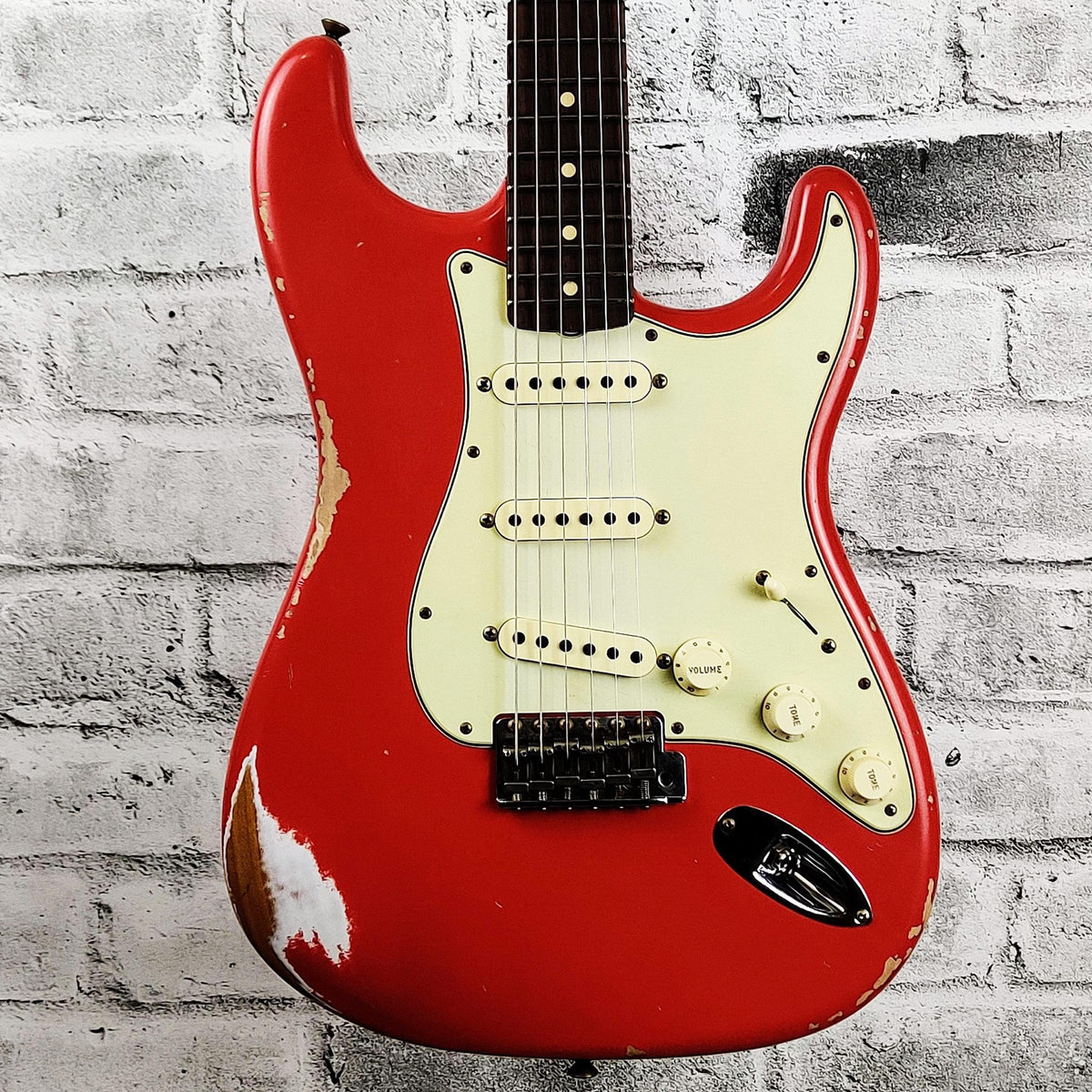 Fender Custom Shop Limited Edition '63 Stratocaster Heavy Relic, Rosewood Fingerboard, Aged Fiesta Red