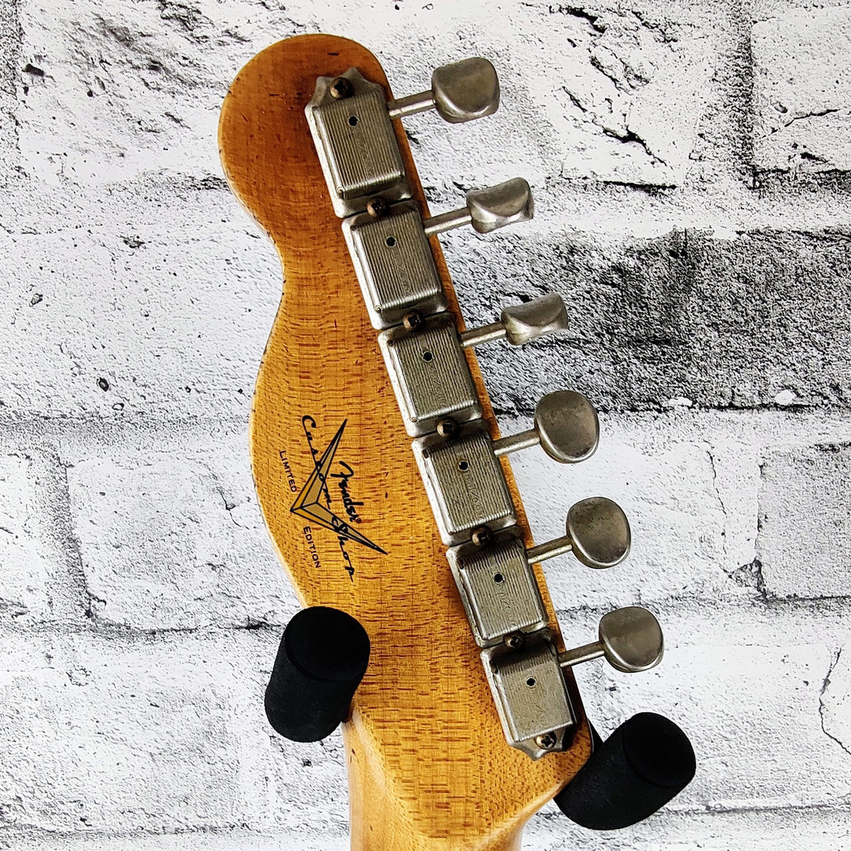 Fender Custom Shop LTD 60 Telecaster Custom Heavy Relic, Aged Seafoam Green over 3 color Sunburst