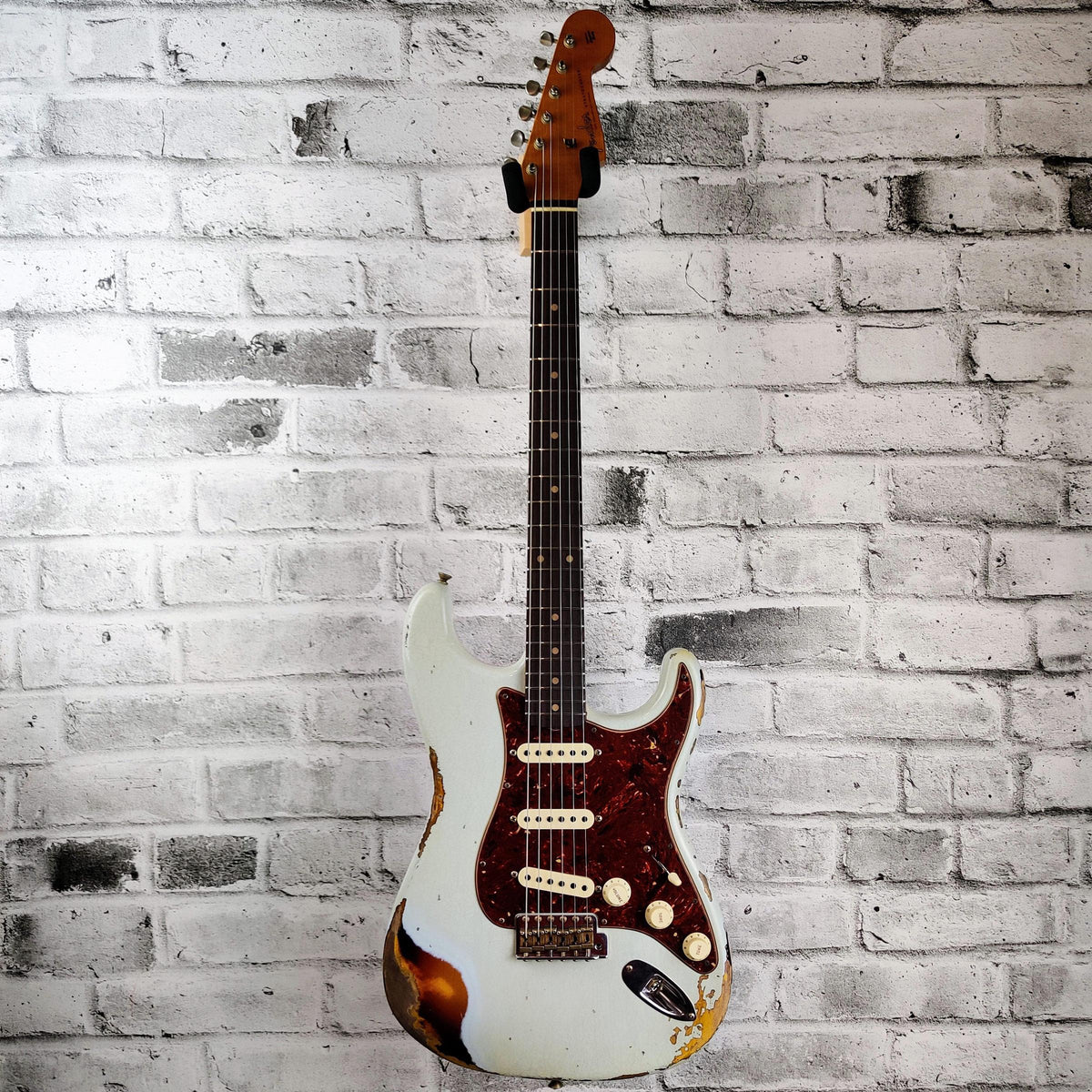 Fender Custom Shop Limited Edition '61 Stratocaster, Heavy Relic, Aged Sonic Blue Over 3-Colour Sunburst