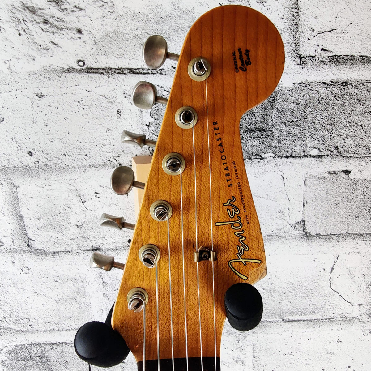 Fender Custom Shop Limited Edition '61 Stratocaster, Heavy Relic, Aged Fiesta Red Over 3-Colour Sunburst