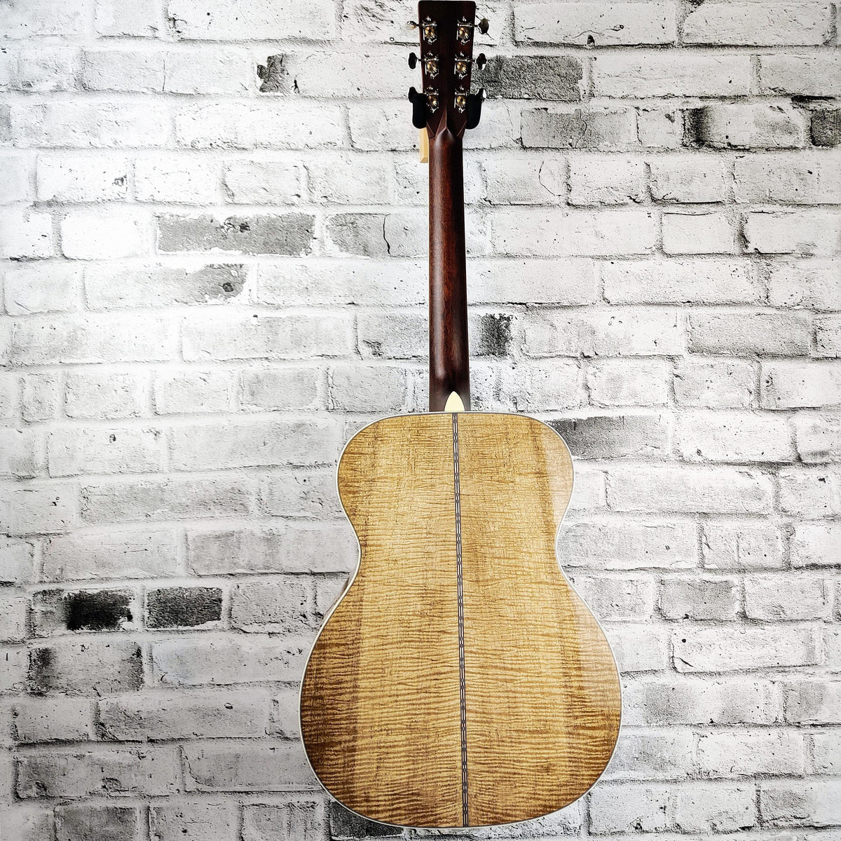 Martin Custom Shop 000, Style 28, Flamed Myrtle, Auditorium, Aging Toner
