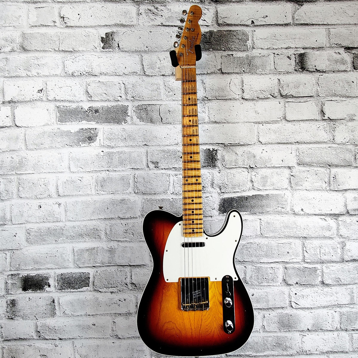 Fender Custom Shop Limited Edition Tomatillo Telecaster Custom Relic, 1-Piece 2A Flame Quartersawn Maple Neck, Bleached 3-Color Sunburst